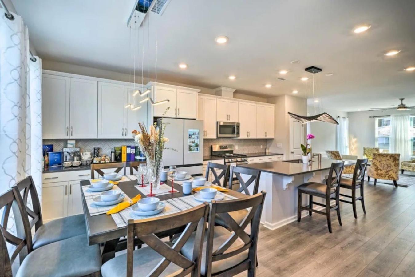 The Villas Buckingham 10 Mins To Rdu Airport Duke Downtown Durham Luaran gambar
