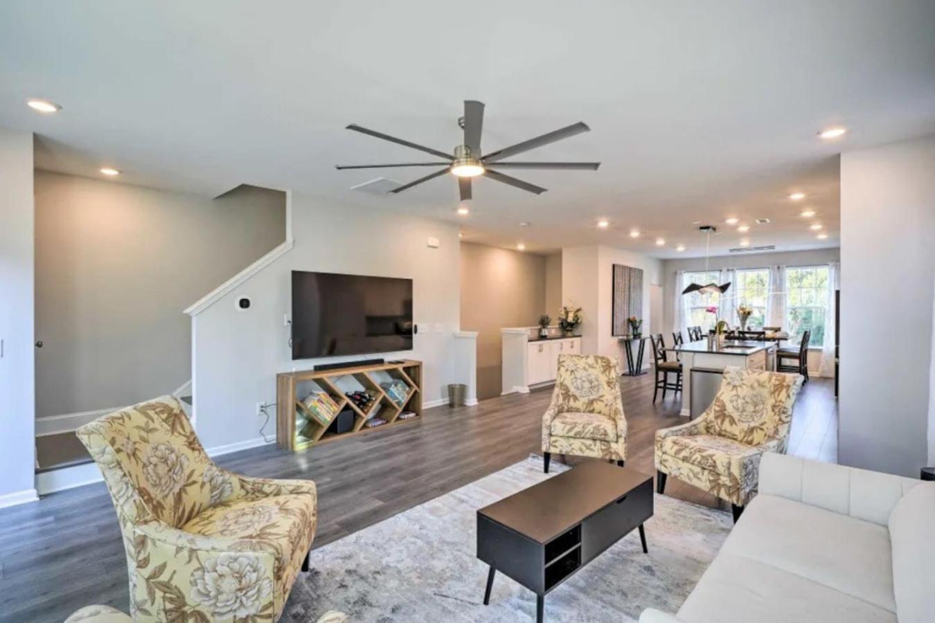 The Villas Buckingham 10 Mins To Rdu Airport Duke Downtown Durham Luaran gambar