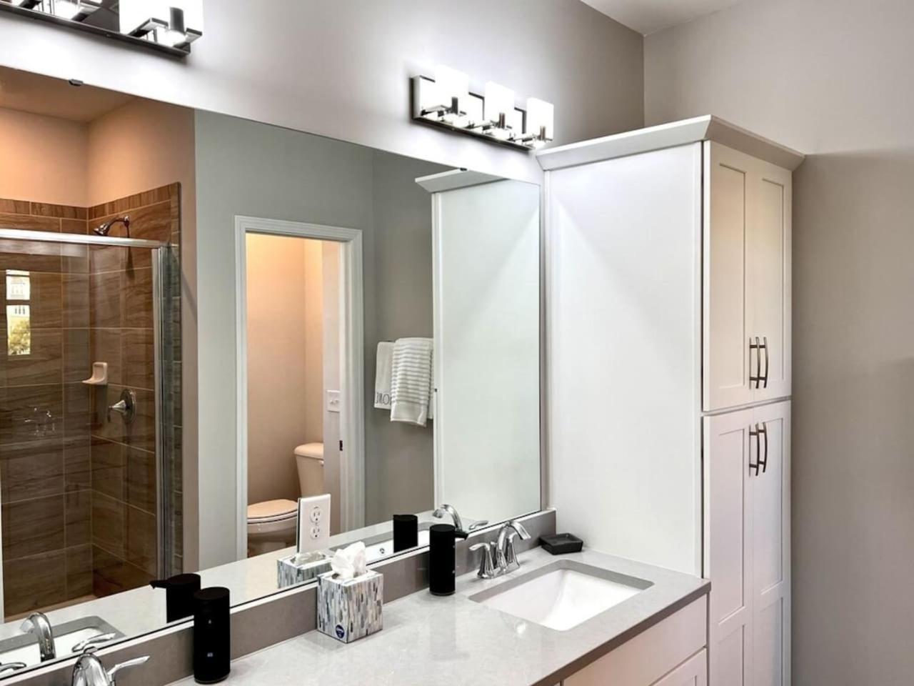 The Villas Buckingham 10 Mins To Rdu Airport Duke Downtown Durham Luaran gambar