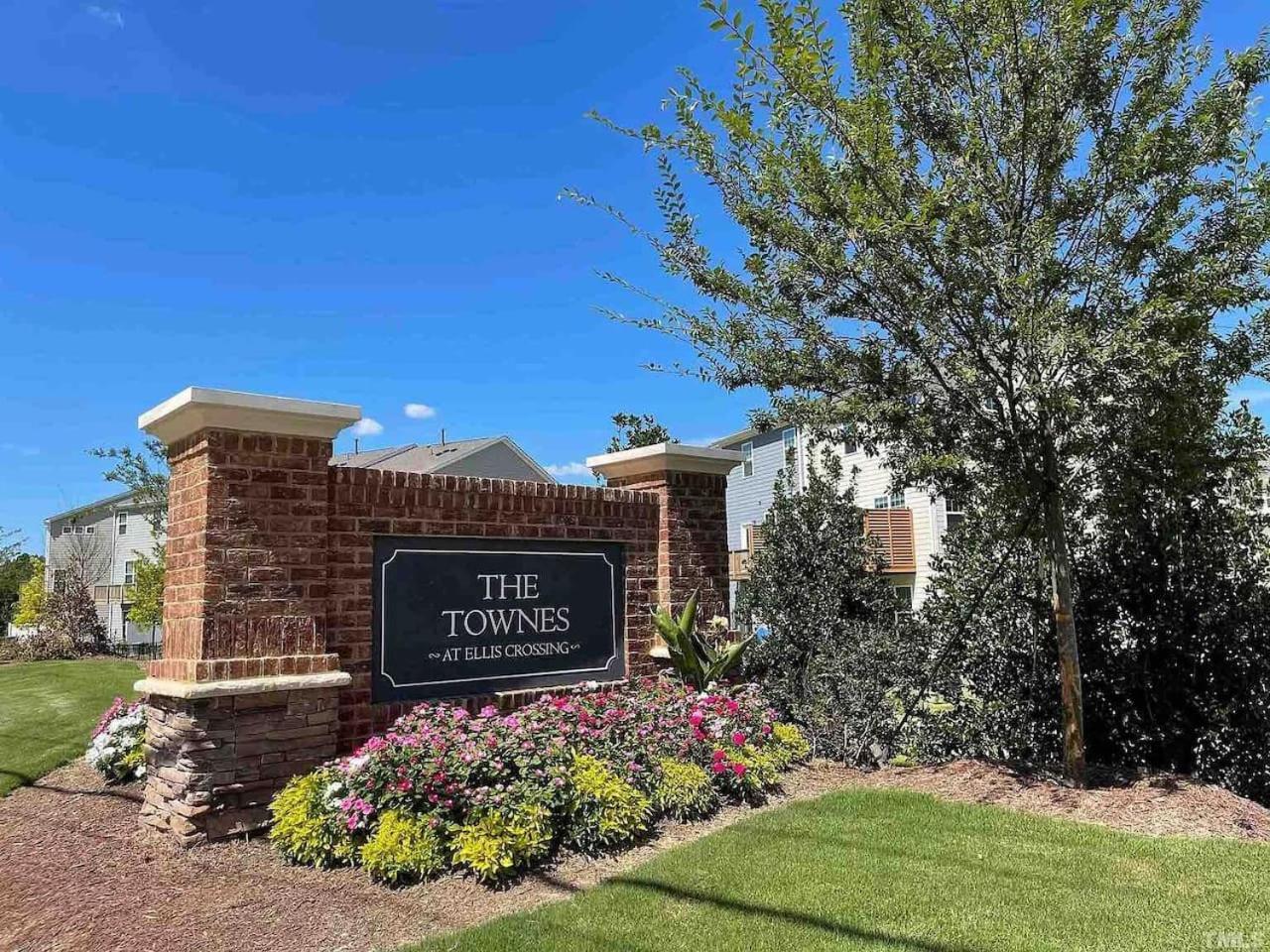 The Villas Buckingham 10 Mins To Rdu Airport Duke Downtown Durham Luaran gambar