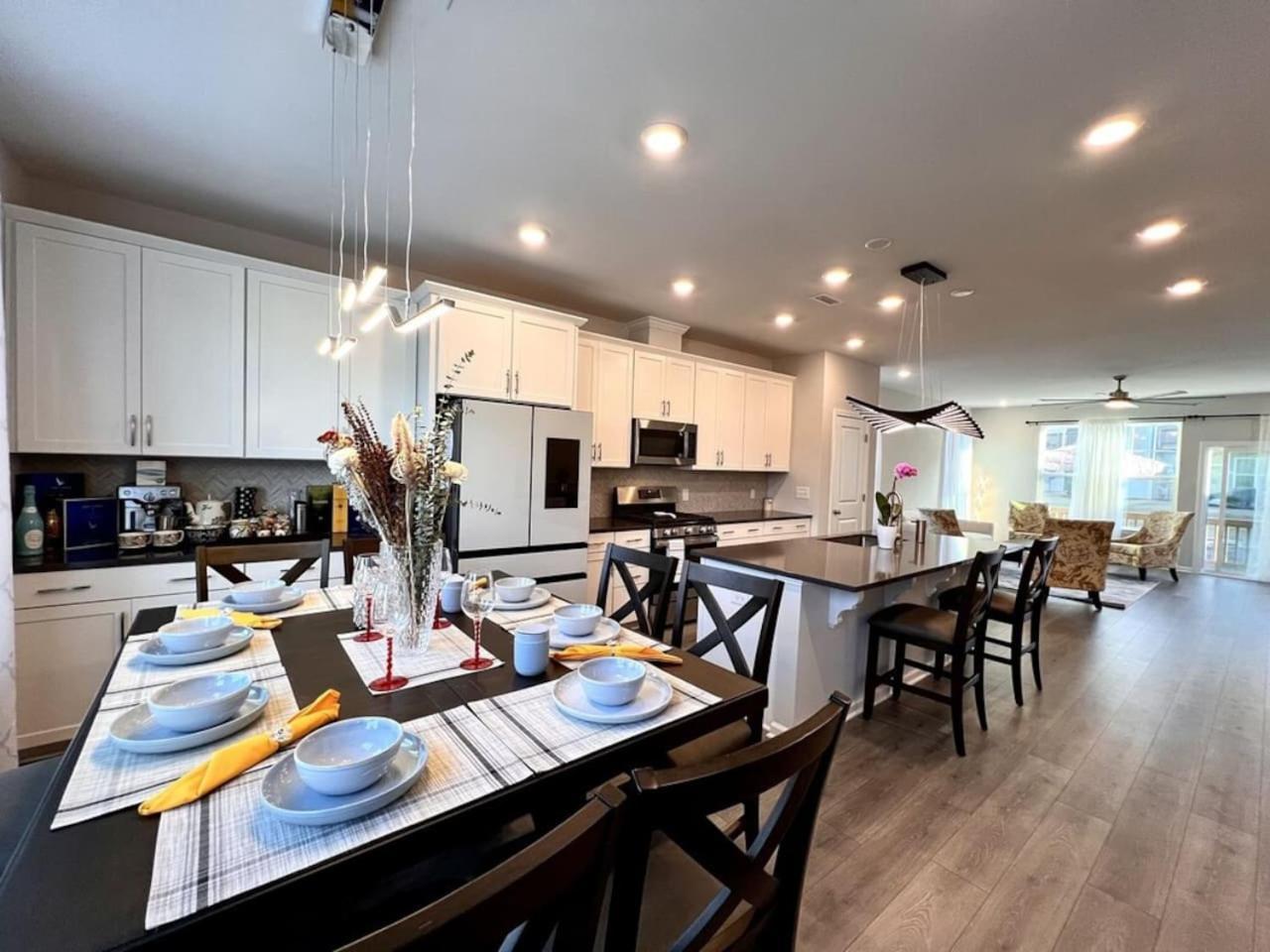 The Villas Buckingham 10 Mins To Rdu Airport Duke Downtown Durham Luaran gambar