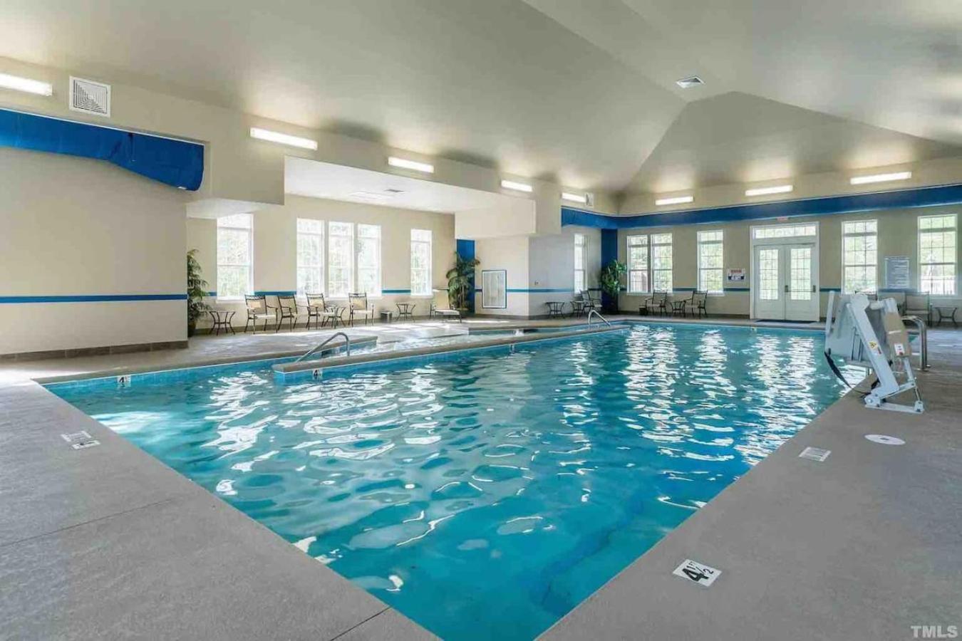 The Villas Buckingham 10 Mins To Rdu Airport Duke Downtown Durham Luaran gambar